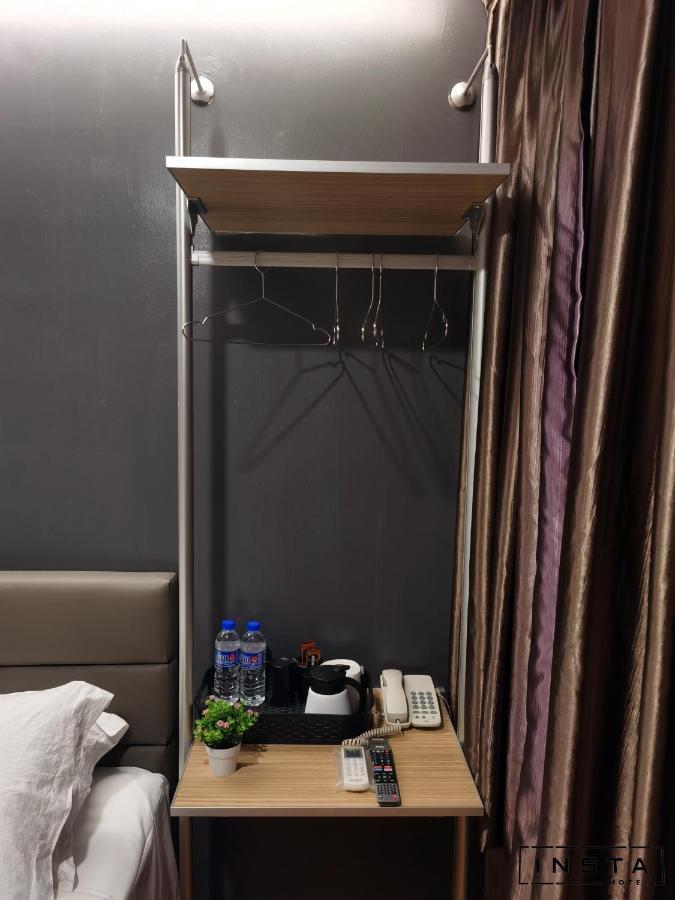 英斯达酒店 新山 外观 照片