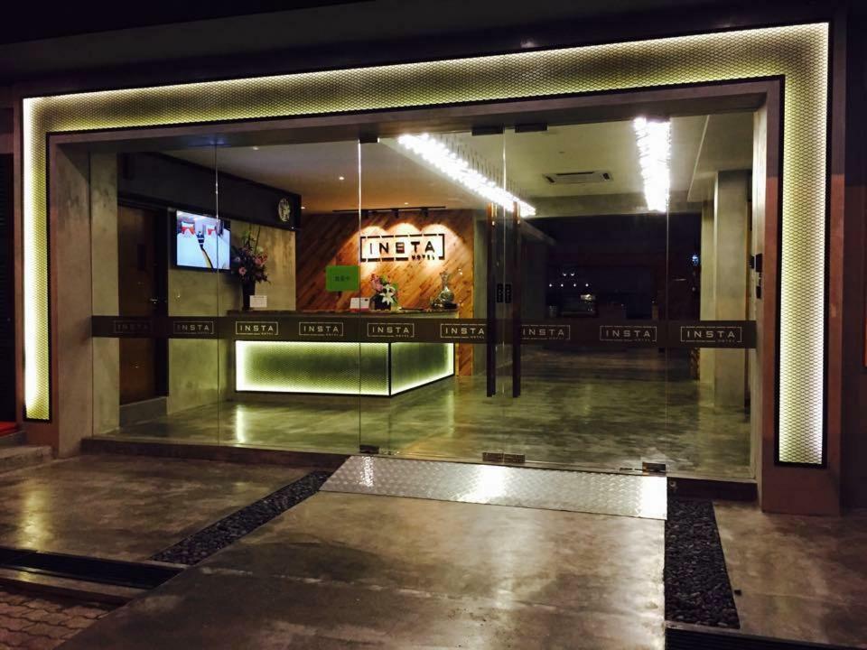 英斯达酒店 新山 外观 照片
